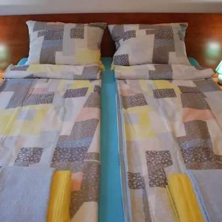 Cozy, Bright, Spacious Apartment In Sofia Center