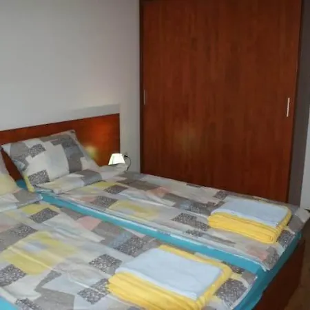 Cozy, Bright, Spacious Apartment In Sofia Center Apartamento